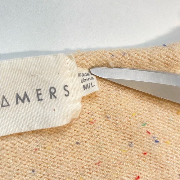 DREAMERS Rainbow Speckled Cream Oversized Comfy Sweater; Women’s Size Med/ Large - Picture 3 of 13